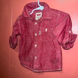 Levi’s kids shirt in red